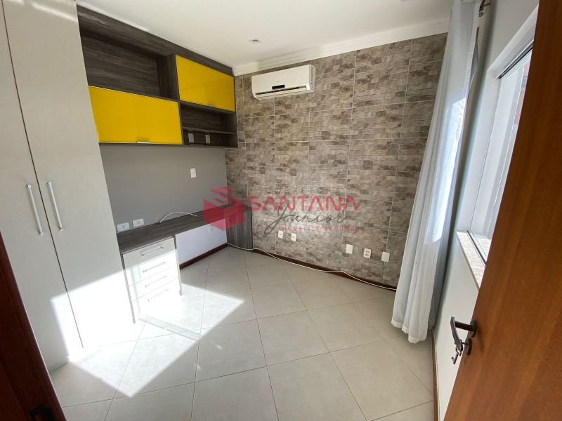 Casa em condomínio 3 três suítes, na Priscila Dutra. (INDISPONÍVEL) Rua Priscila B Dutra Lauro de Freitas - 