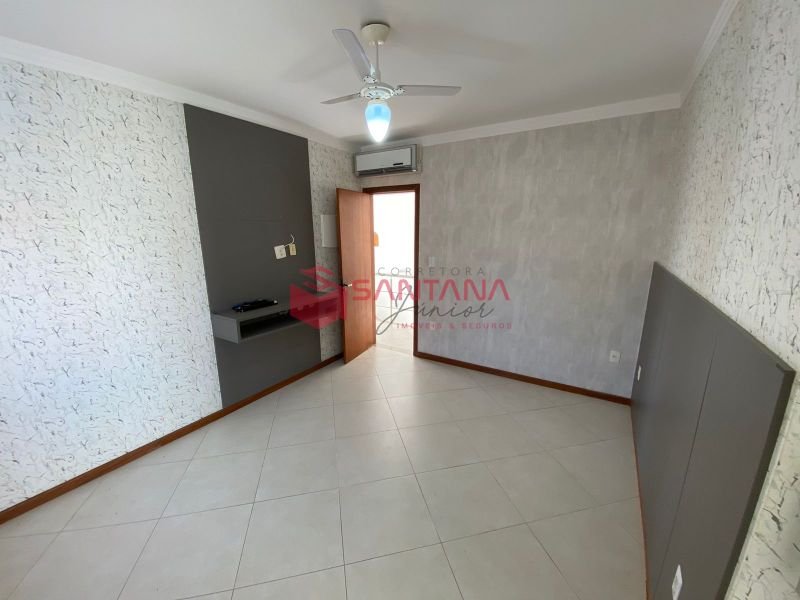 Casa em condomínio 3 três suítes, na Priscila Dutra. (INDISPONÍVEL) Rua Priscila B Dutra Lauro de Freitas - 