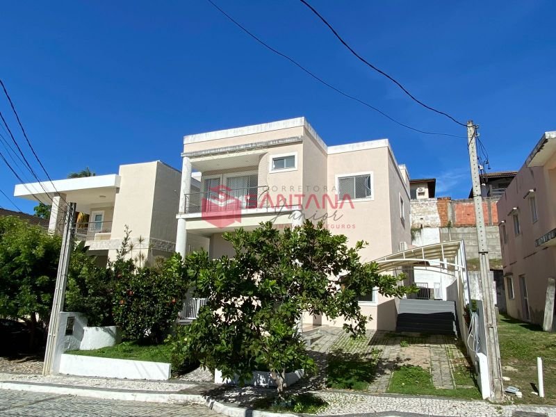 Casa em condomínio 3 três suítes, na Priscila Dutra. (INDISPONÍVEL) Rua Priscila B Dutra Lauro de Freitas - 