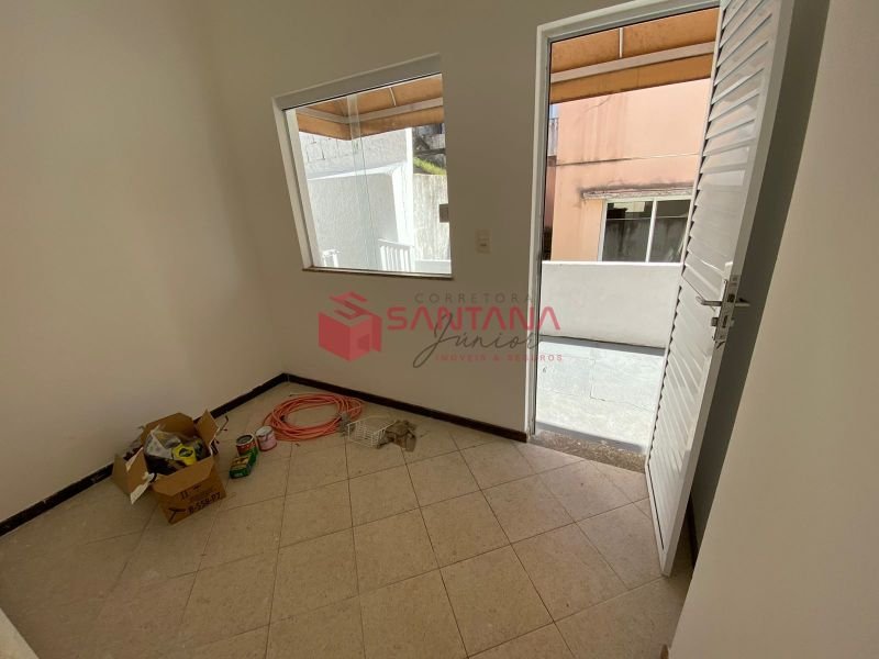 Casa em condomínio 3 três suítes, na Priscila Dutra. (INDISPONÍVEL) Rua Priscila B Dutra Lauro de Freitas - 