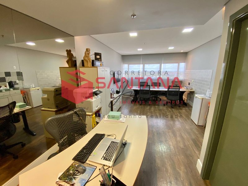 Sala 28m² para venda no Empresarial Multiplus. (INDISPONÍVEL) Rua Leonardo R da Silva Lauro de Freitas - 