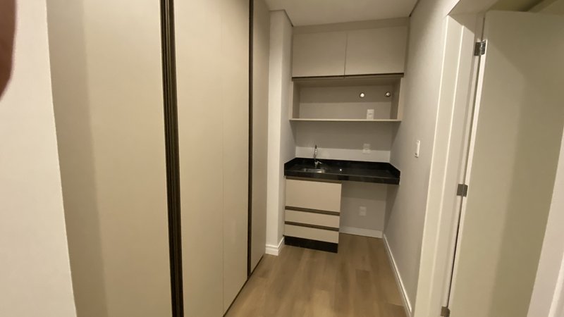 Sobrado de luxo em condomínio! Rua imperador, Campo Grande - 