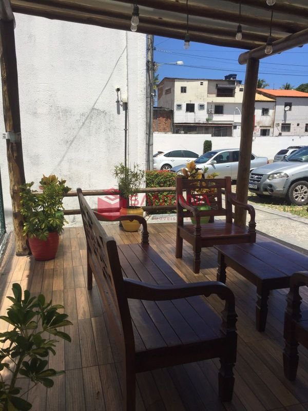 Apartamento nascente 2 dormitórios 1 suíte no Centro de Lauro de Freitas. (INDISPONÍVEL) Rua São José Lauro de Freitas - 