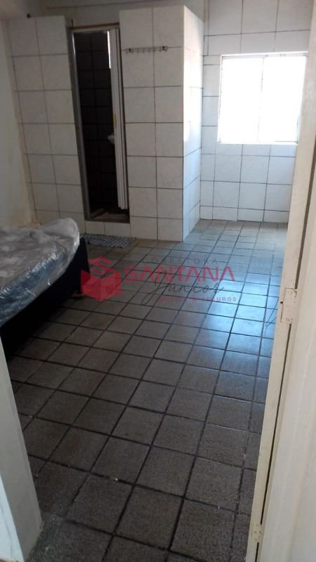 Prédio comercial com 14 suítes e 15 vagas em Lauro de Freitas. (INDISPONÍVEL) Rua Caixa D'Água Lauro de Freitas - 