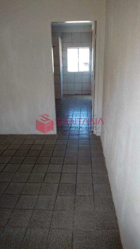 Prédio comercial com 14 suítes e 15 vagas em Lauro de Freitas. (INDISPONÍVEL) Rua Caixa D'Água Lauro de Freitas - 