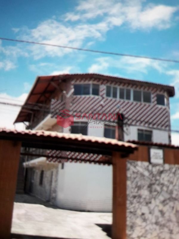 Prédio comercial com 14 suítes e 15 vagas em Lauro de Freitas. (INDISPONÍVEL) Rua Caixa D'Água Lauro de Freitas - 