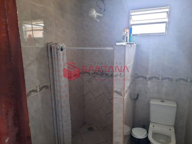Casa 5 dormitórios 1 suíte 200m² 24 vagas Centro Lauro de Freitas/BA (INDISPONÍVEL) Rua Edmar Leonico Nascimento Lauro de Freitas - 