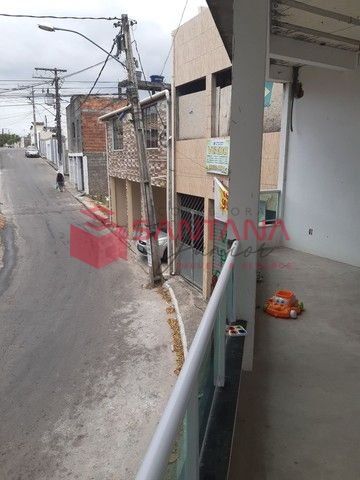 Casa com 1 suíte e um ponto comercial em Abrantes. (INDISPONÍVEL)  Camaçari - 