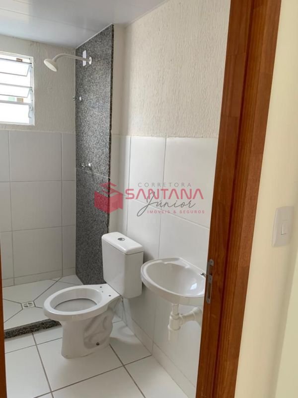 Apartamento 2/4 sendo um suíte em Camaçari. (INDISPONÍVEL) Rua São Francisco de Assis Camaçari - 