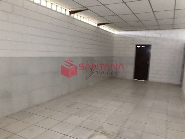 Galpão em Recreio Ipitanga Lauro de Freitas/BA (INDISPONÍVEL) Rua Ivan Figueiredo Lauro de Freitas - 