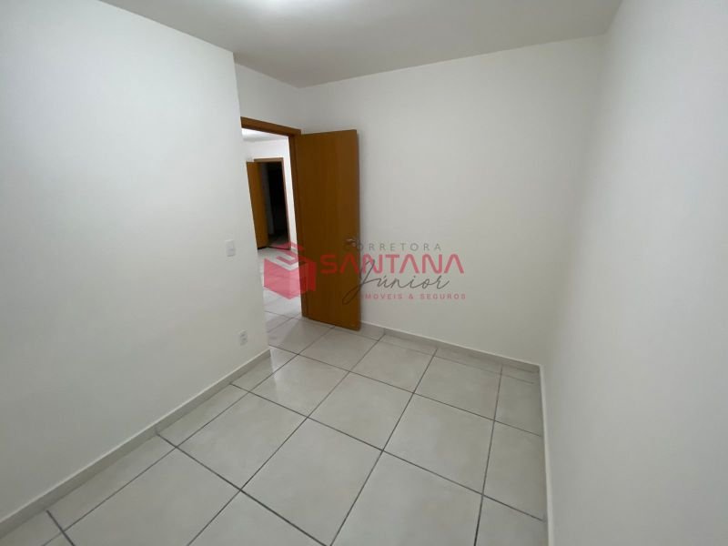 Apartamento térreo no Solar da Costa. Nascente. (INDISPONÍVEL) Rua Sucupió Camaçari - 