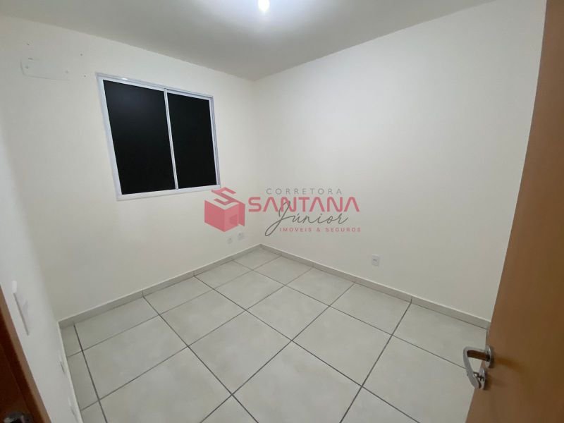 Apartamento térreo no Solar da Costa. Nascente. (INDISPONÍVEL) Rua Sucupió Camaçari - 