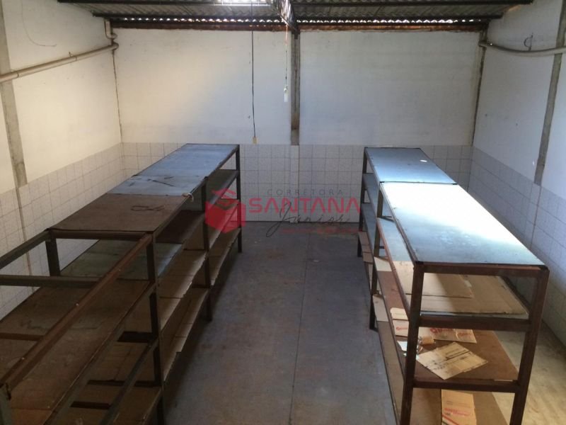 Comercial/Industrial 200m² Pitangueiras Lauro de Freitas/BA (INDISPONÍVEL) Rua Martins de Oliveira Lauro de Freitas - 