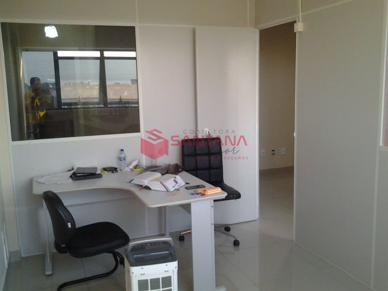 Sala comercial no Mais Empresarial, Buraquinho. (INDISPONÍVEL) Rua João Chagas Ortins de Freitas Lauro de Freitas - 
