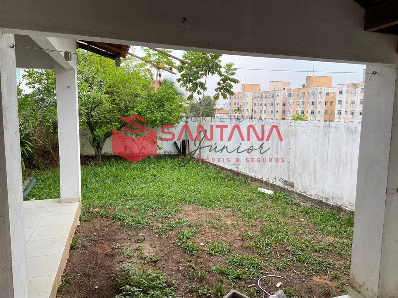 Casa 3/4 com suíte e área verde, no condomínio Chácara Suiças. (INDISPONÍVEL) Rua 15 de Janeiro Lauro de Freitas - 