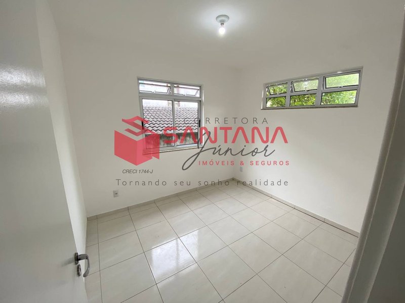 Casa 3/4 com suíte e área verde, no condomínio Chácara Suiças. (INDISPONÍVEL) Rua 15 de Janeiro Lauro de Freitas - 