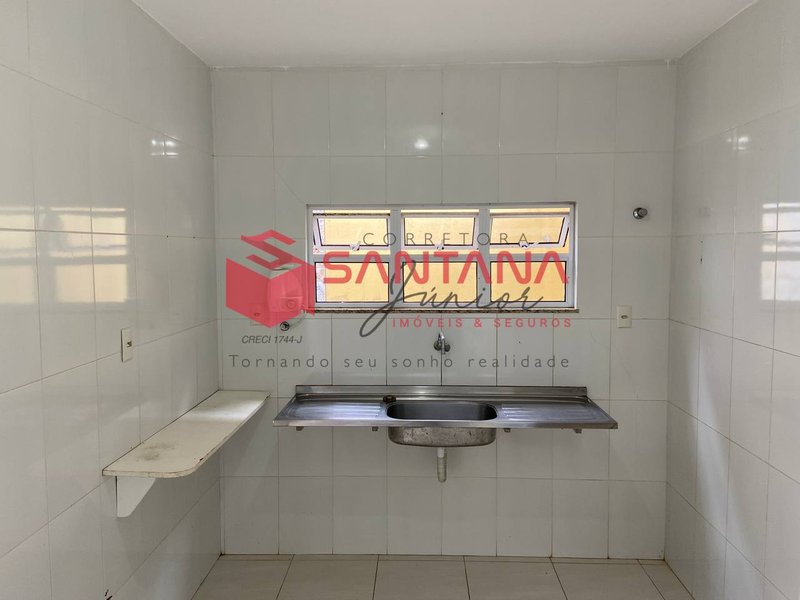Casa 3/4 com suíte e área verde, no condomínio Chácara Suiças. (INDISPONÍVEL) Rua 15 de Janeiro Lauro de Freitas - 