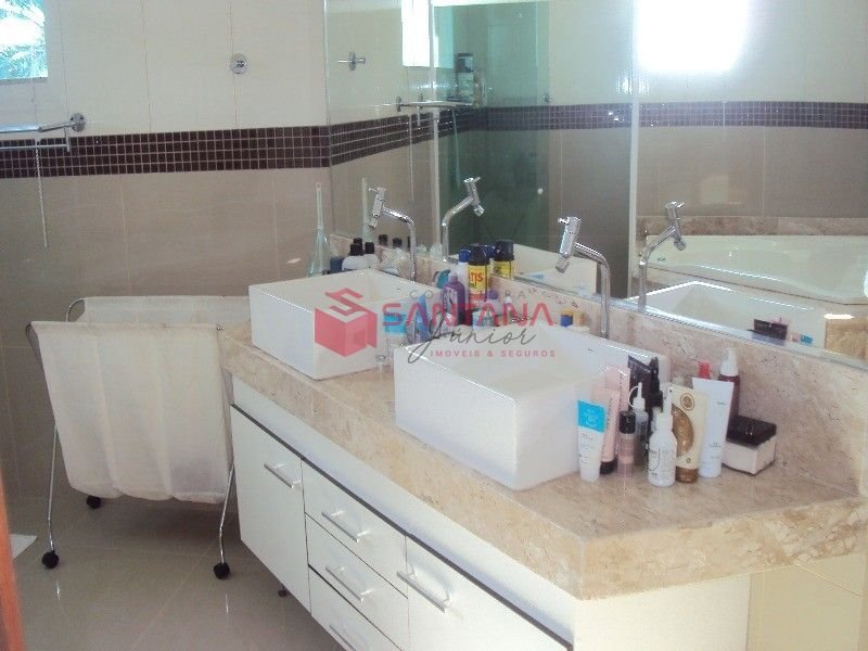Casa a venda com 4 suítes em Barra do Jacuípe (INDISPONÍVEL)  Camaçari - 