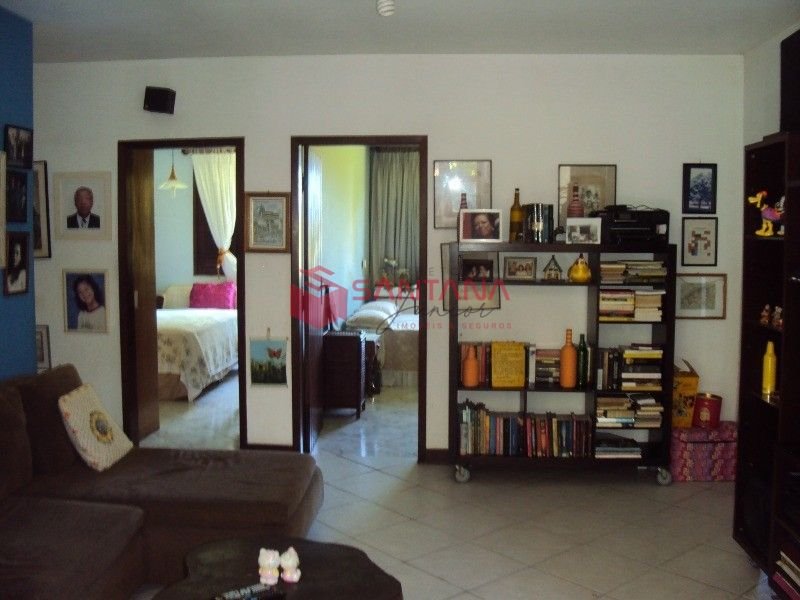 Casa com 4/4 à venda no condomínio Encontro das Águas(INDISPONÍVEL) Rua Boca da Mata Lauro de Freitas - 