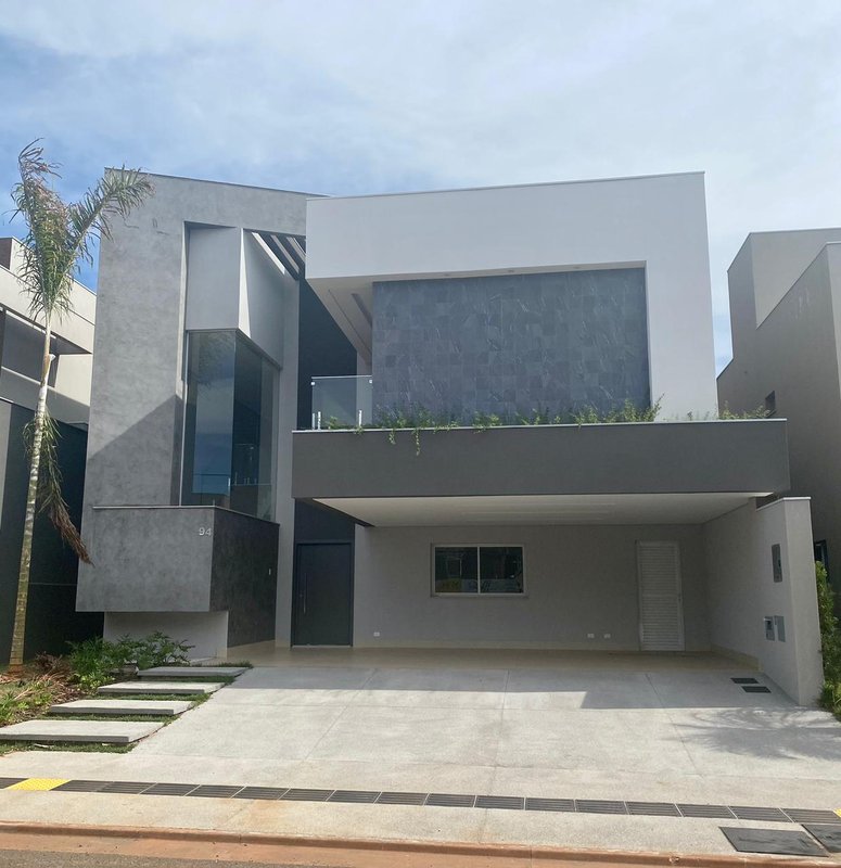 Este é o lar dos seus sonhos! Rua Domingos Martinez Campo Grande - 