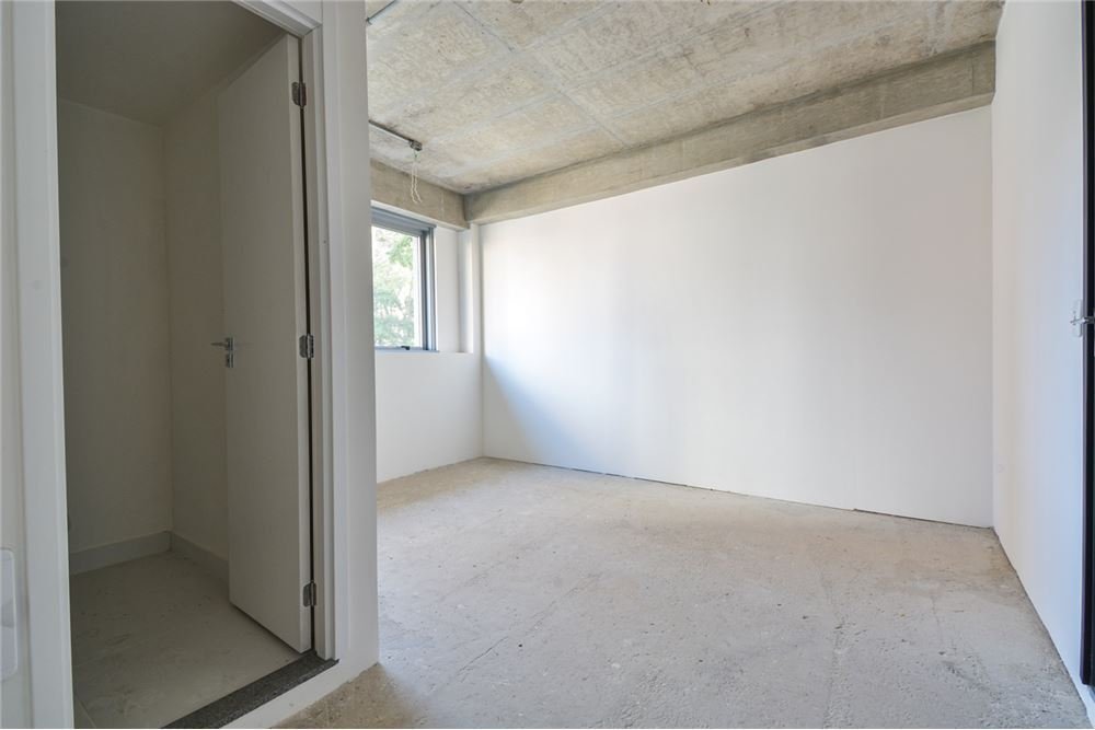 Apartamento à venda com 3 quartos, 93m² - Foto 1