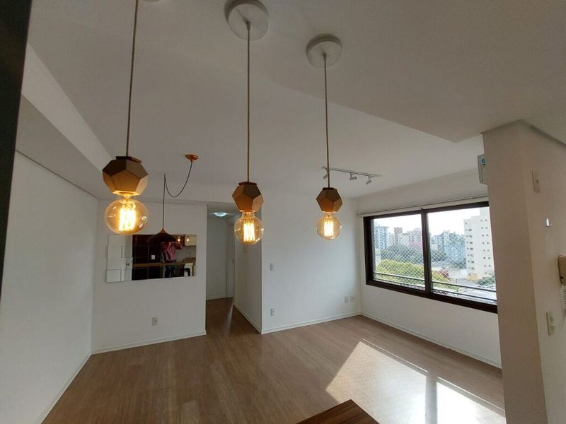 Apartamento HL 550 Apto 121 1 suíte 59m² Luzitana Porto Alegre - 