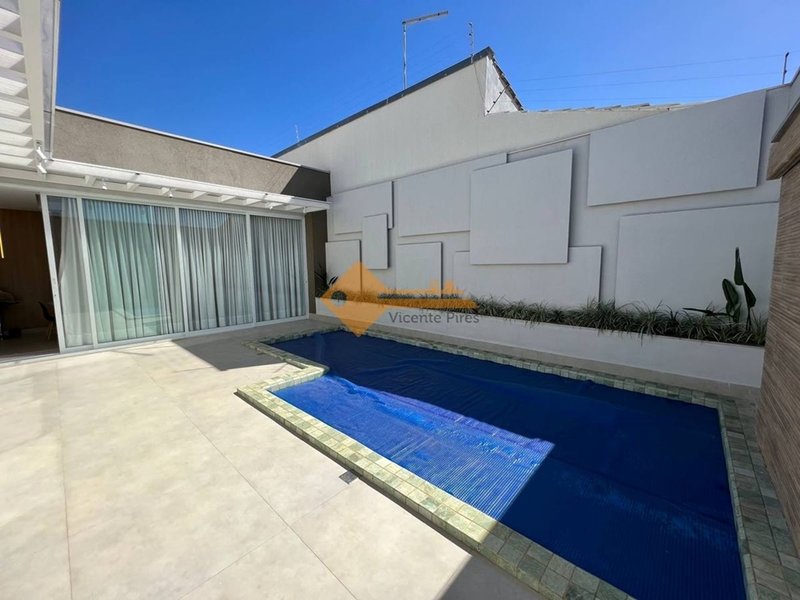 Casa Moderna de Alto Padrão c/ 3 Suítes - Condomínio Estilo Americano - Brasília - 