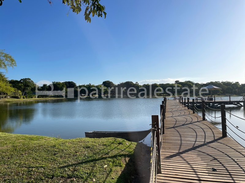 Casa 362 m² Terreno de 575 m² Condomínio Quintas do Lago 5 Suites 6 wc 2 vagas Eusebio CE Avenida José Morais de Almeida Eusébio - 