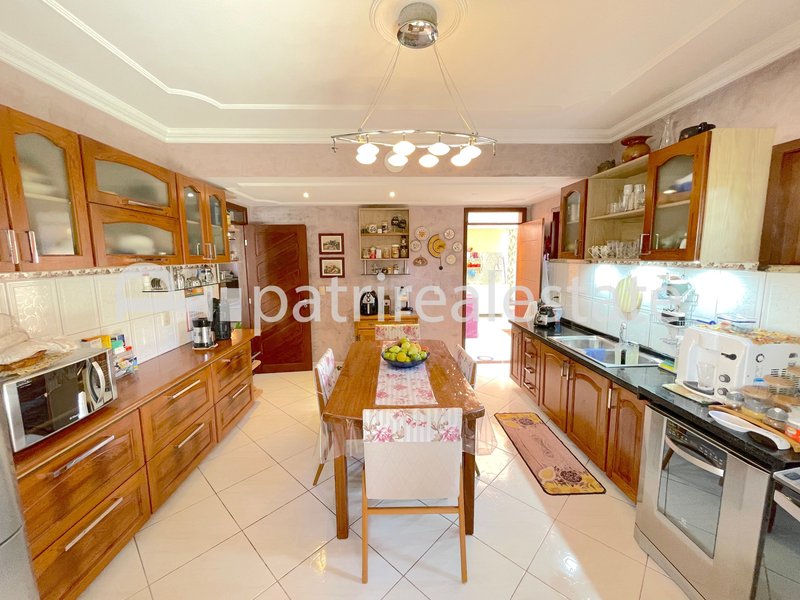 Casa 362 m² Terreno de 575 m² Condomínio Quintas do Lago 5 Suites 6 wc 2 vagas Eusebio CE Avenida José Morais de Almeida Eusébio - 