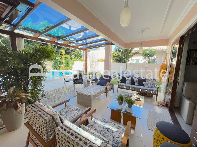 Casa 362 m² Terreno de 575 m² Condomínio Quintas do Lago 5 Suites 6 wc 2 vagas Eusebio CE Avenida José Morais de Almeida Eusébio - 