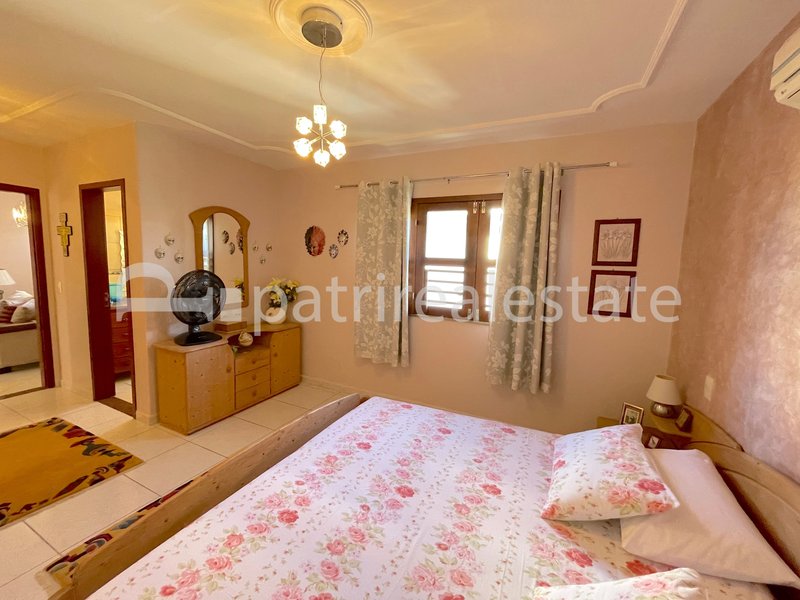 Casa 362 m² Terreno de 575 m² Condomínio Quintas do Lago 5 Suites 6 wc 2 vagas Eusebio CE Avenida José Morais de Almeida Eusébio - 