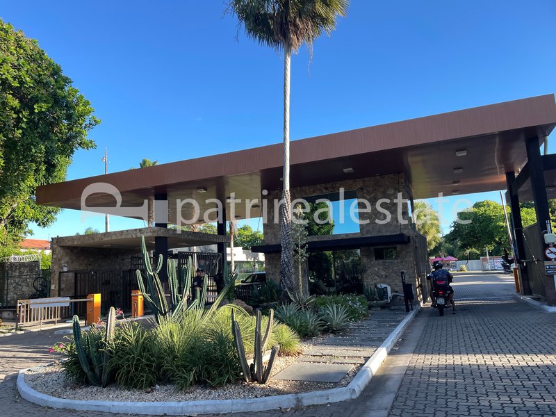 Casa 362 m² Terreno de 575 m² Condomínio Quintas do Lago 5 Suites 6 wc 2 vagas Eusebio CE Avenida José Morais de Almeida Eusébio - 