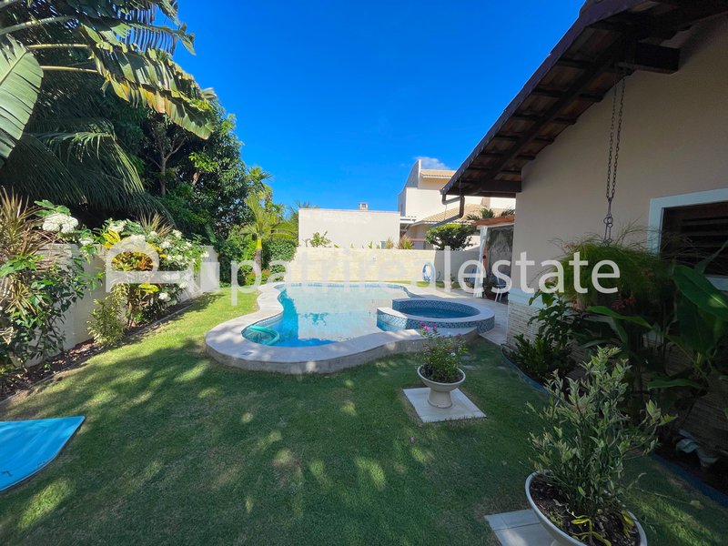Casa 362 m² Terreno de 575 m² Condomínio Quintas do Lago 5 Suites 6 wc 2 vagas Eusebio CE Avenida José Morais de Almeida Eusébio - 