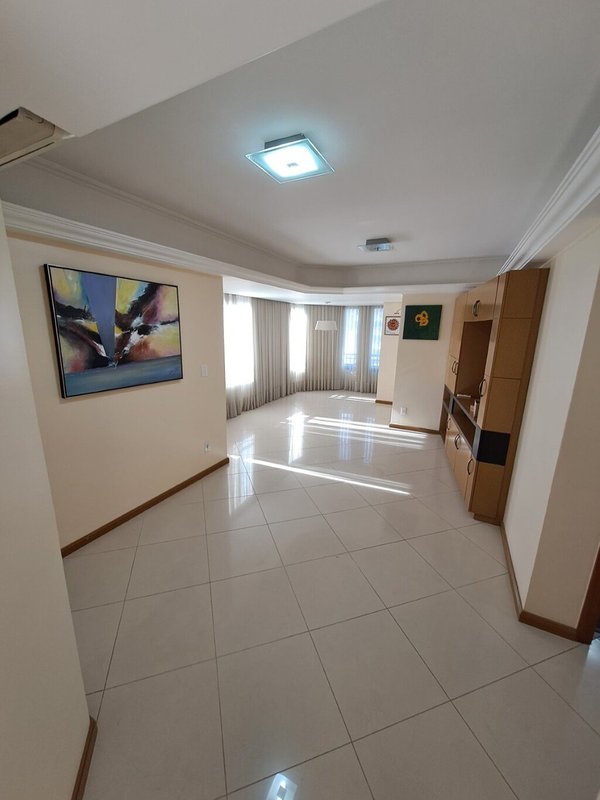 Apartamento Edifício Plaza Victoria Apto 401 1 suíte 80m² Visconde de Duprat Porto Alegre - 