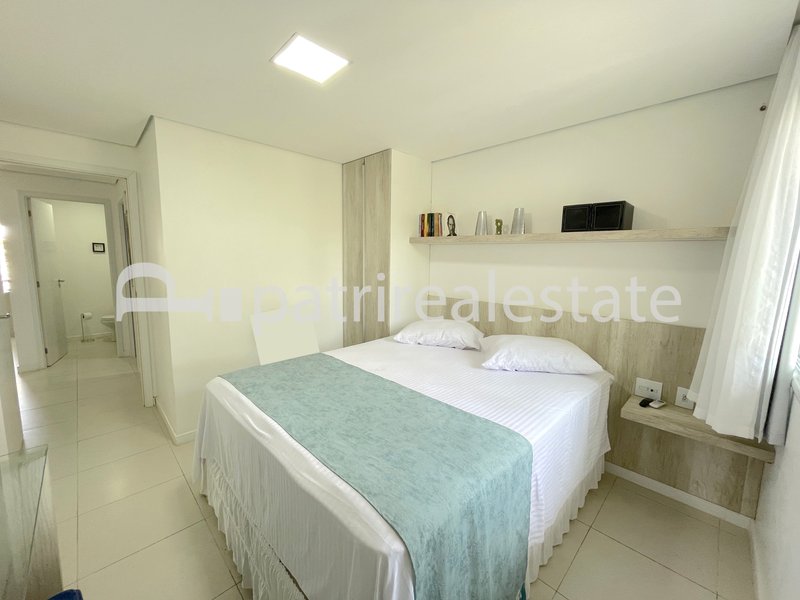 Apartamento 115 m² mobiliado no Golf Ville 3 Suítes 4 Banheiros 2 vagas Porto das Dunas CE Av. Oceano Indico Aquiraz - 