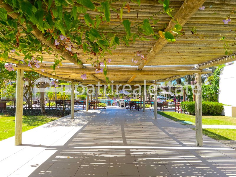 Apartamento 115 m² mobiliado no Golf Ville 3 Suítes 4 Banheiros 2 vagas Porto das Dunas CE Av. Oceano Indico Aquiraz - 