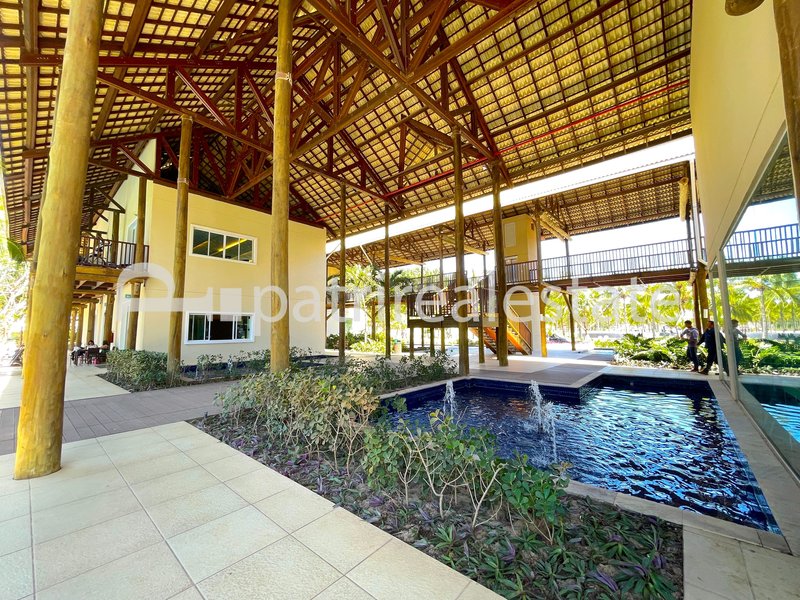 Apartamento 115 m² mobiliado no Golf Ville 3 Suítes 4 Banheiros 2 vagas Porto das Dunas CE Av. Oceano Indico Aquiraz - 