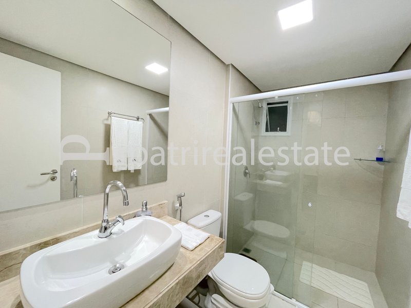 Apartamento 115 m² mobiliado no Golf Ville 3 Suítes 4 Banheiros 2 vagas Porto das Dunas CE Av. Oceano Indico Aquiraz - 