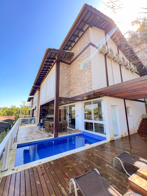 Casa em Condomínio Vista Mar na Praia de Juquehy com 4 suítes - São Sebastião - 