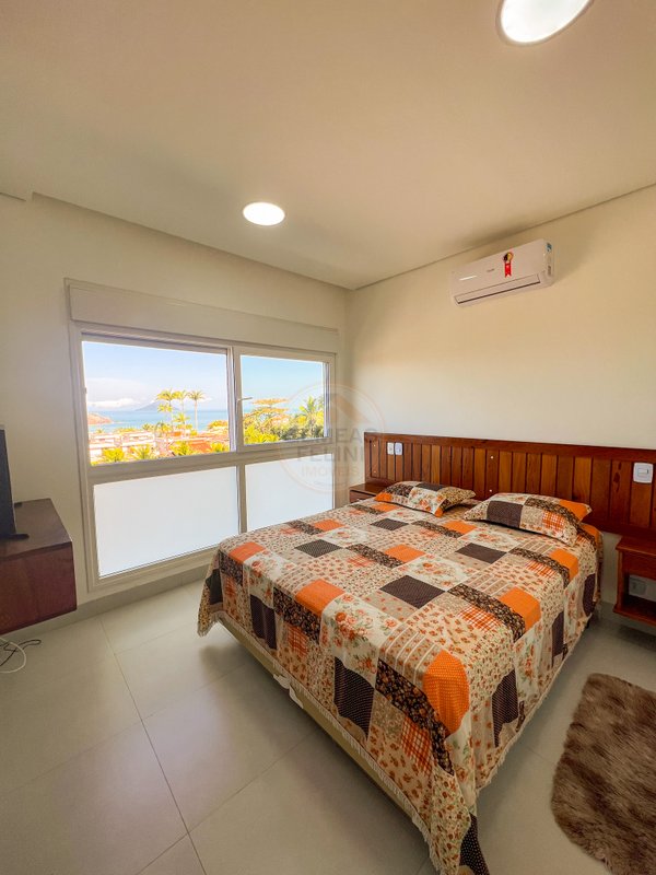 Casa em Condomínio Vista Mar na Praia de Juquehy com 4 suítes - São Sebastião - 