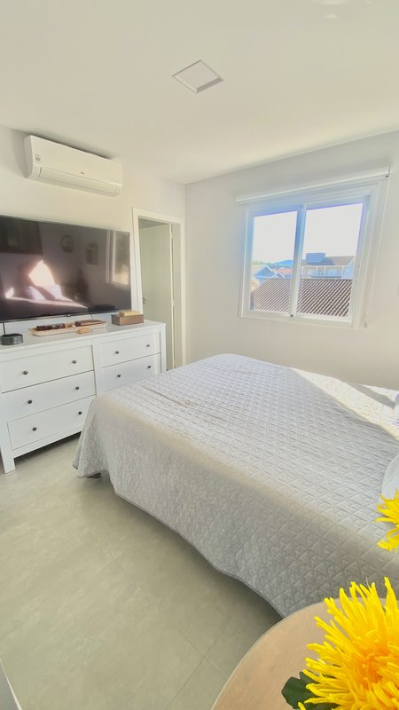 APARTAMENTO MOBILIADO DE 1 SUÍTE MAIS 2 DORMITÓRIOS NO BRUSCHAL  Brusque - 