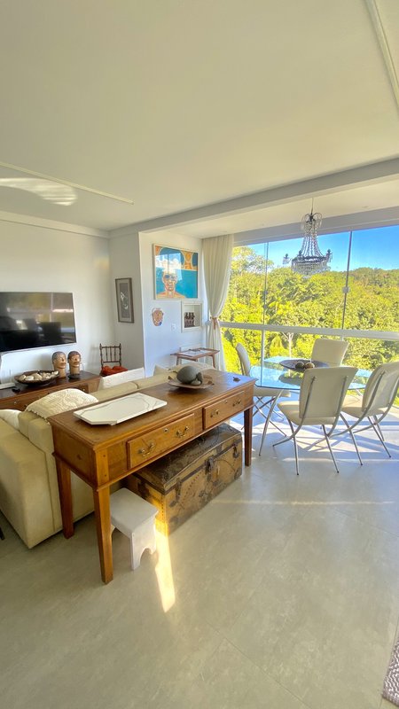 APARTAMENTO MOBILIADO DE 1 SUÍTE MAIS 2 DORMITÓRIOS NO BRUSCHAL  Brusque - 