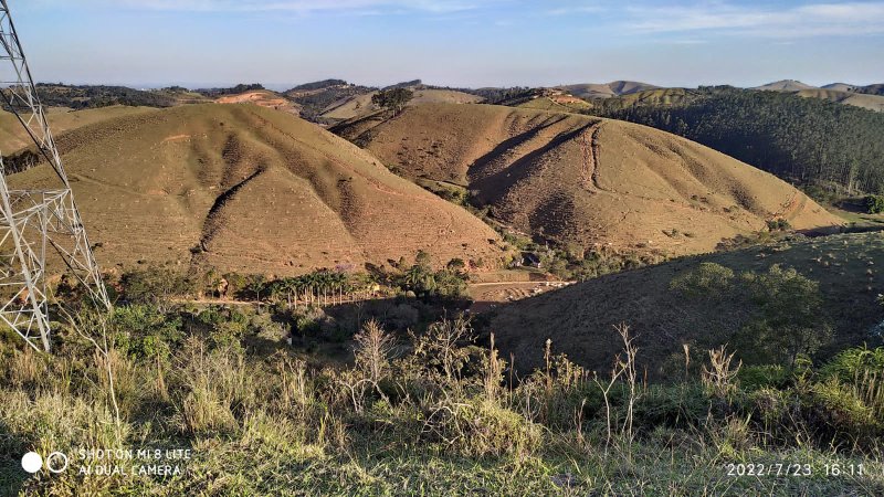 FAZENDA COM 106 ALQUEIRES NA REGIÃO DE SÃO JOSÉ DOS CAMPOS/SÃO PAULO - São José dos Campos - 