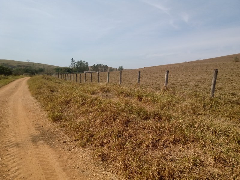 FAZENDA COM 106 ALQUEIRES EM SÃO JOSÉ DOS CAMPOS/SÃO PAULO - São José dos Campos - 