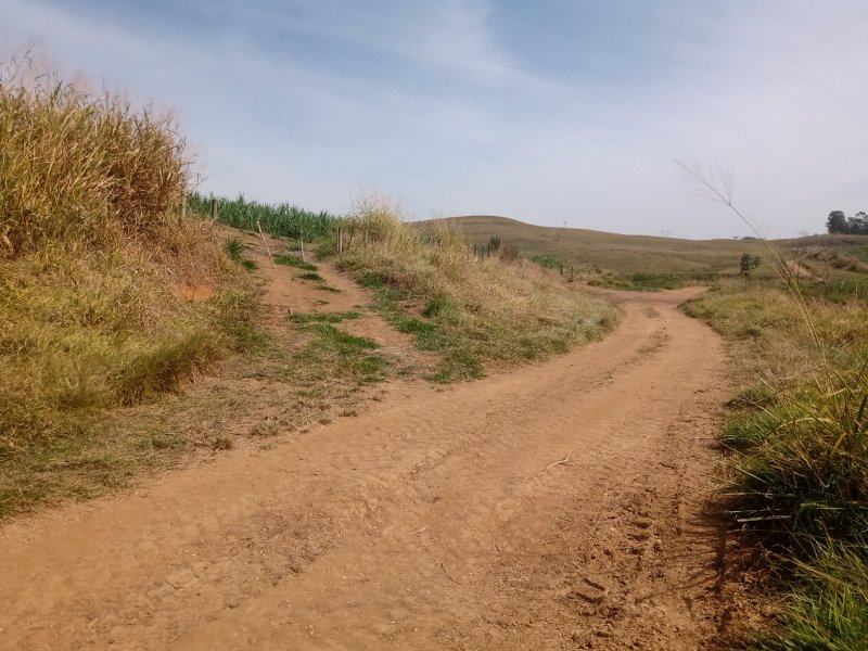 FAZENDA COM 106 ALQUEIRES EM SÃO JOSÉ DOS CAMPOS/SÃO PAULO - São José dos Campos - 