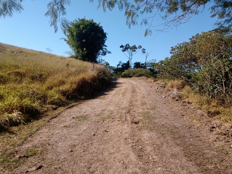 ÁREA RURAL DE 37 ALQUEIRES EM PARAIBUNA/SÃO PAULO - Paraibuna - 