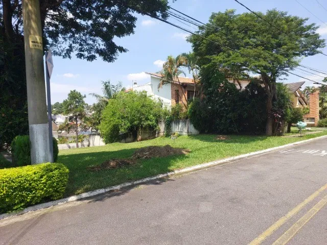 Trata - se de um lote/terreno no Residencial 12 em Alphaville com 532m² a venda; Avenida Yojiro Takaoka Santana de Parnaíba - 