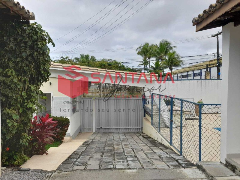 Casa nascente em Pitangueiras, 4 quartos com suítes.(INDISPONÍVEL) Rua Itagibá Lauro de Freitas - 