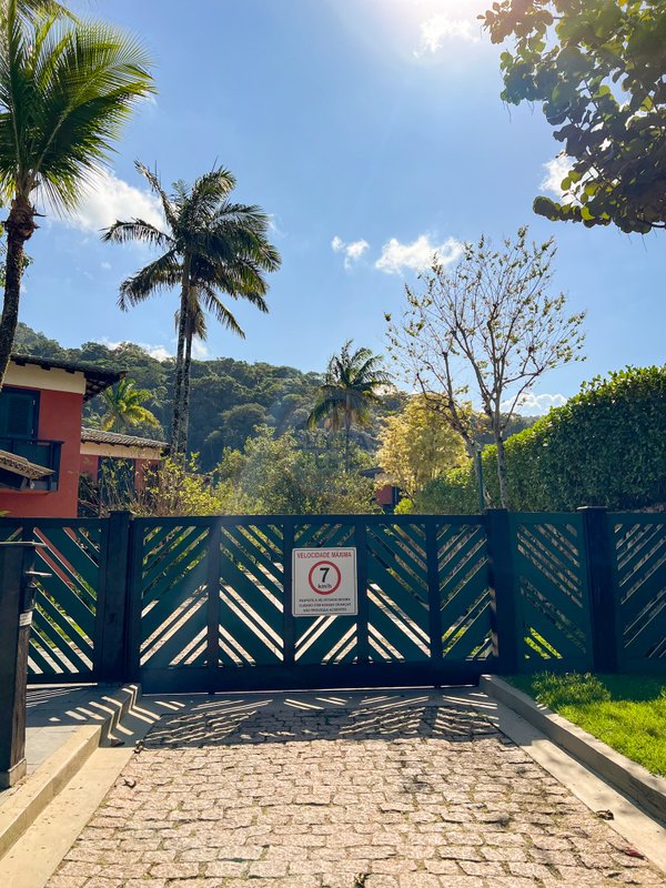 Casa no condomínio Armação na Praia de Juquehy - São Sebastião - 