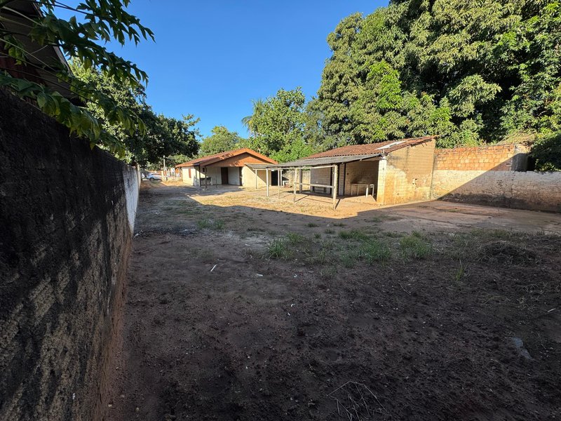 Terreno à venda em avenida no Jardim Primaveras - Sinop - 
